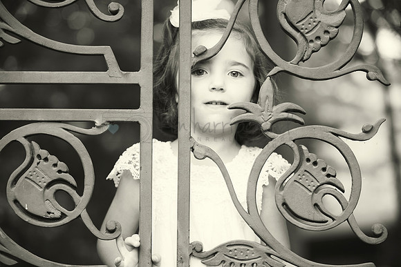 Ella_3747 BW