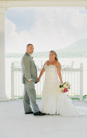 Bride & Groom_8918