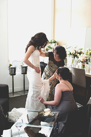 Getting Ready_0975