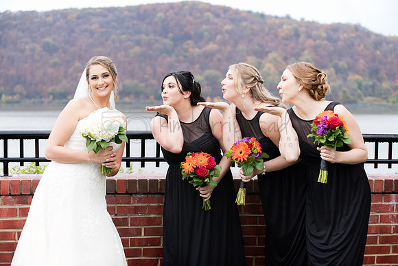 Bridal Party_9358