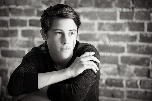 Garrett_5853 bw