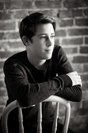 Garrett_5832 bw
