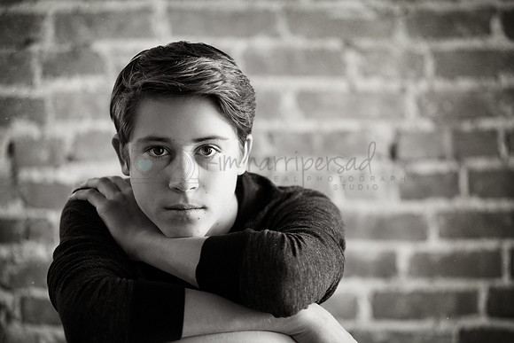 Garrett_5843 bw